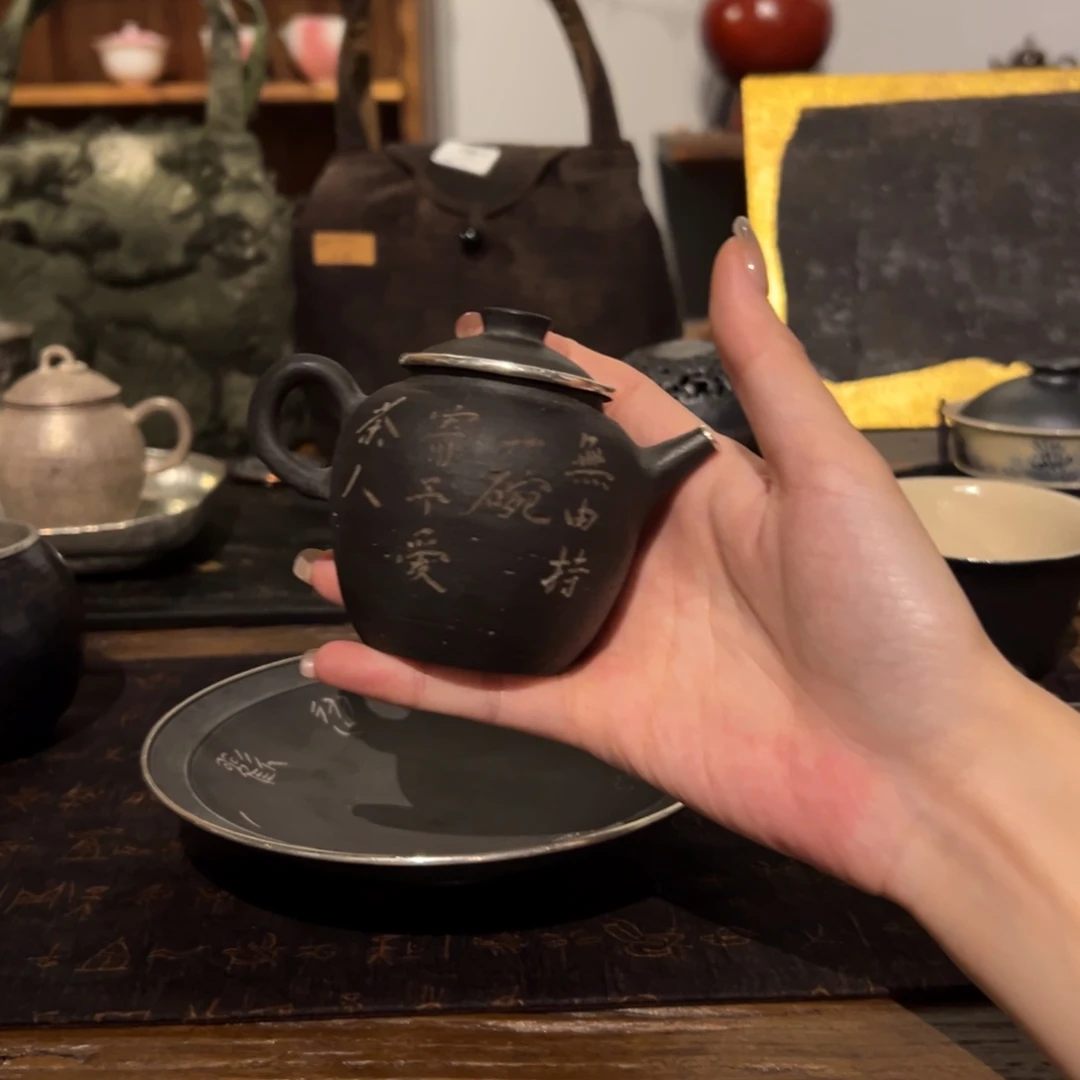 陶瓷。      陶瓷。    