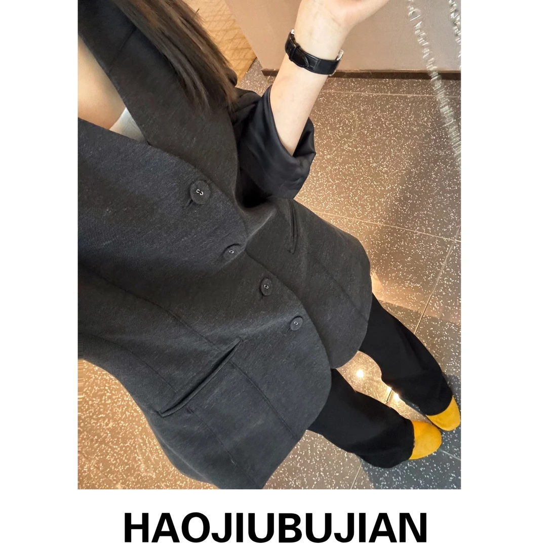 好久不见春款灰色无领收腰西服