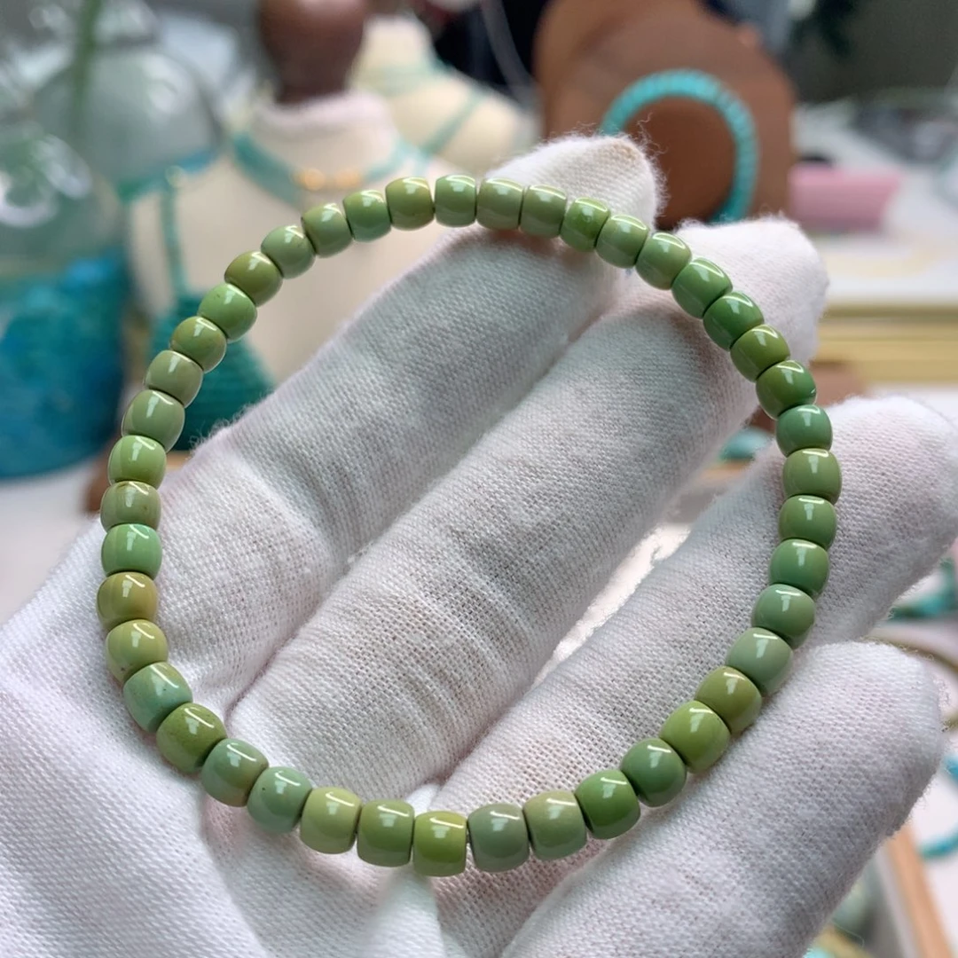 绿松石未镶嵌饰品