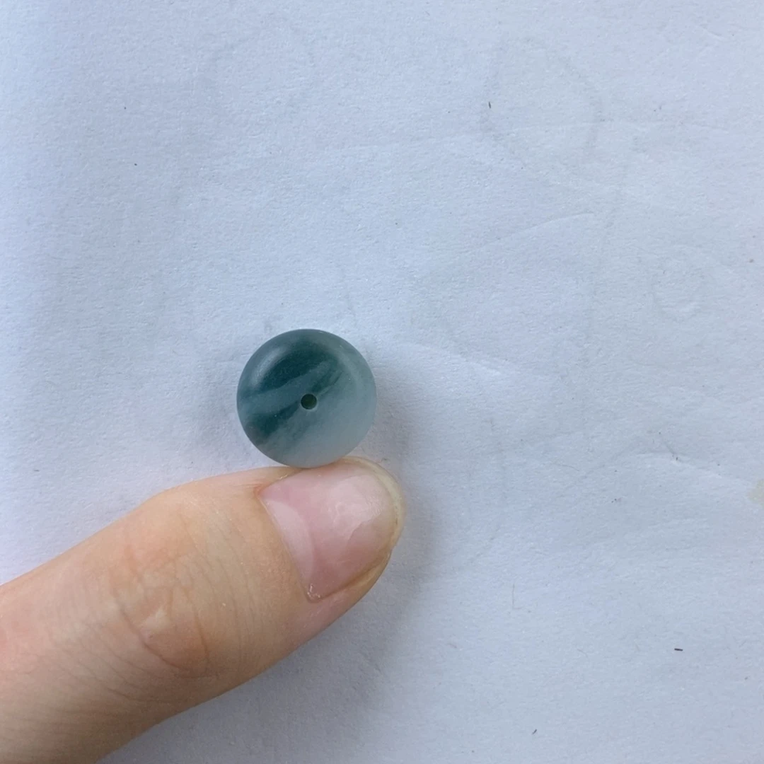 定制翡翠未镶嵌是****3扣子