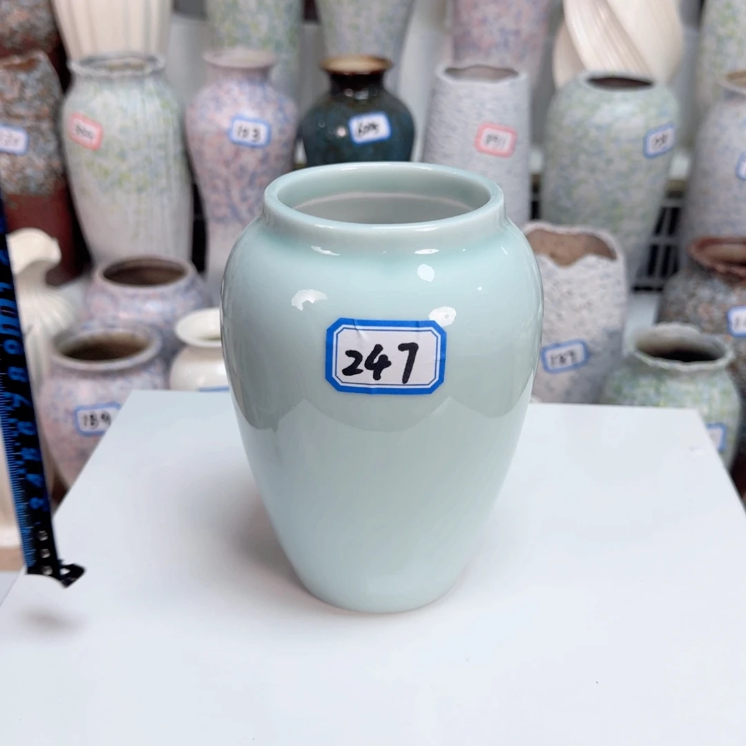 247号陶瓷高16厘米一个