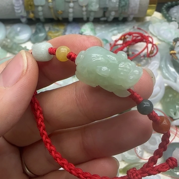 翡翠未镶嵌手链貔貅手绳