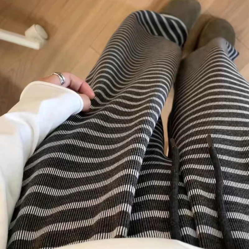 孕妇秋季针织条纹垂感糯米裤休闲裤外穿无托腹