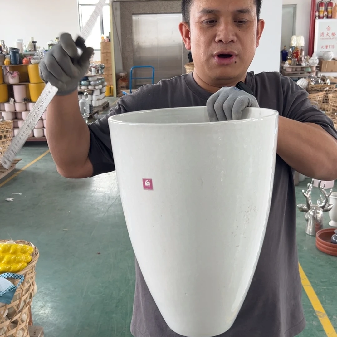 摆件60 号高中低温工艺瓶（部分微瑕）