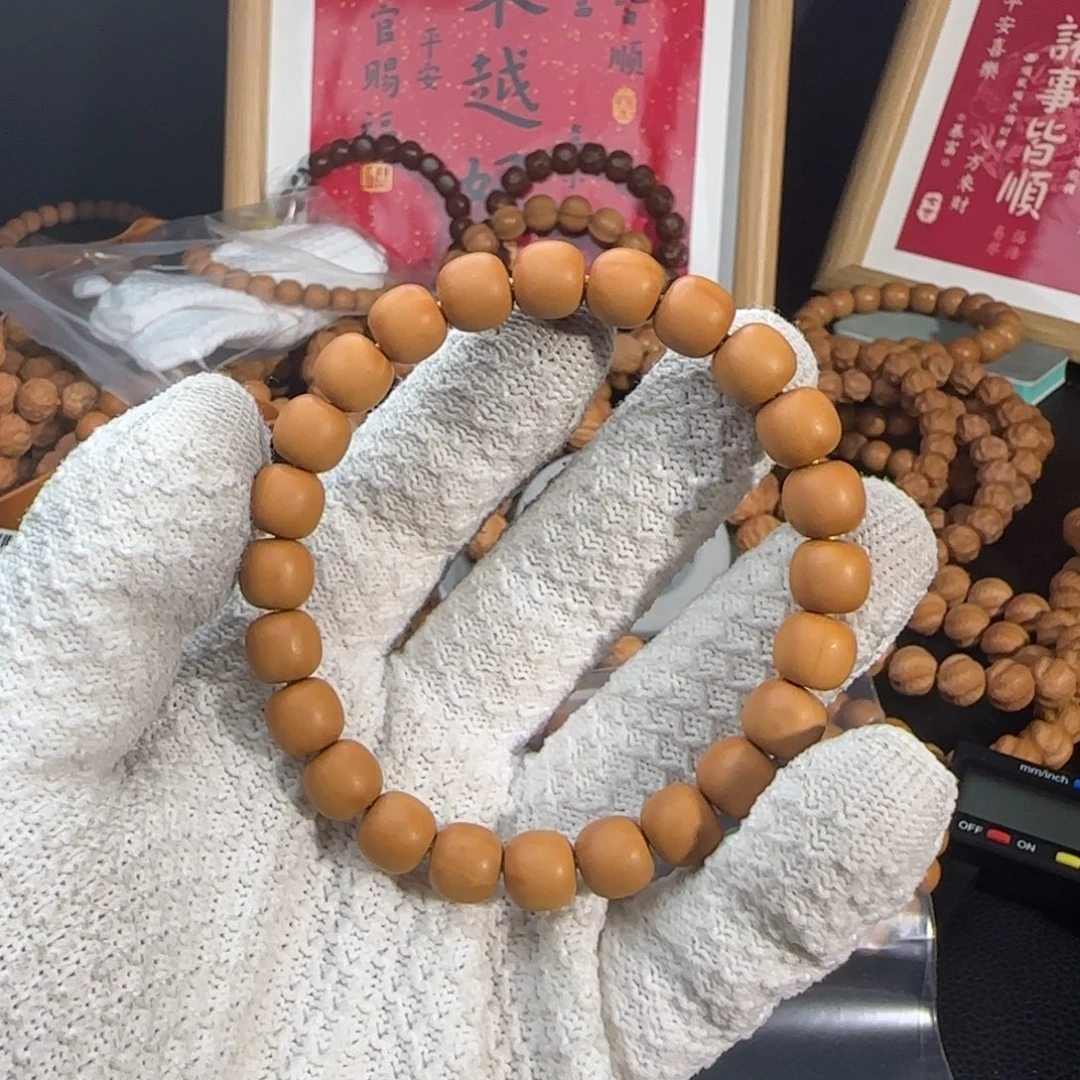 星***月手串猴头核桃自然走色云天老邢带配饰手套
