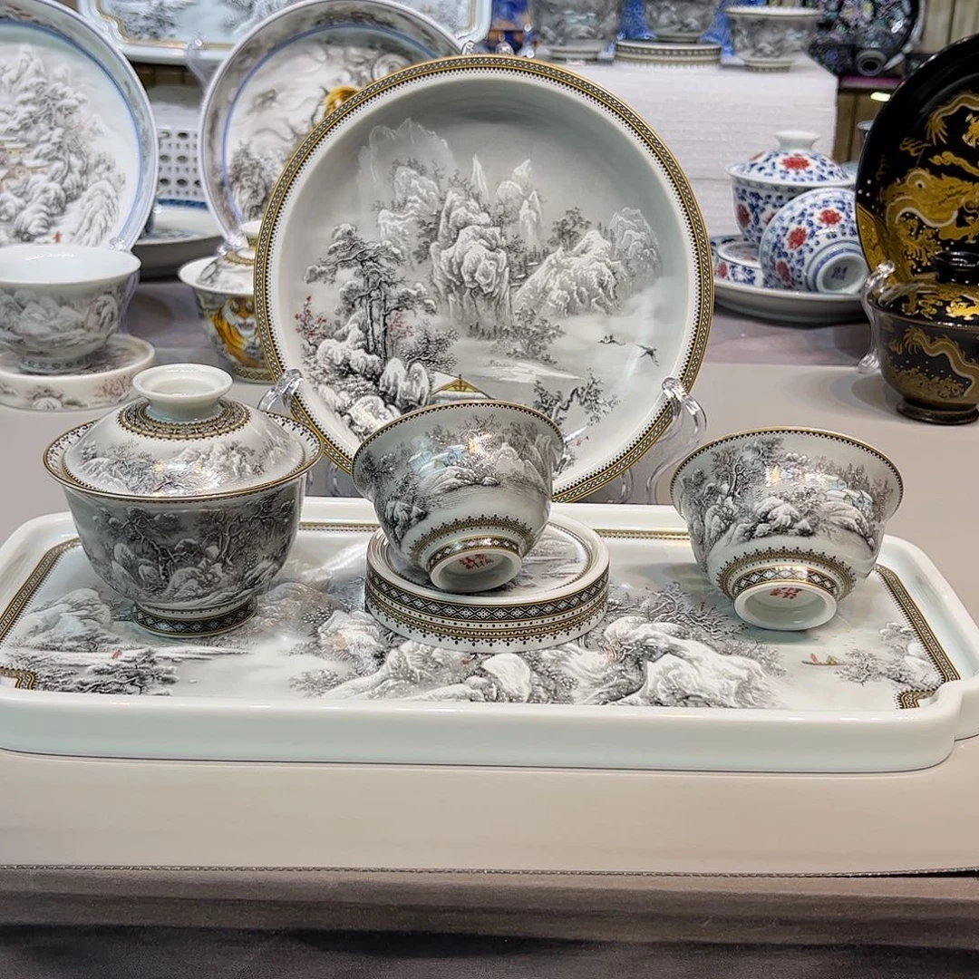 景德镇陶瓷艺术品