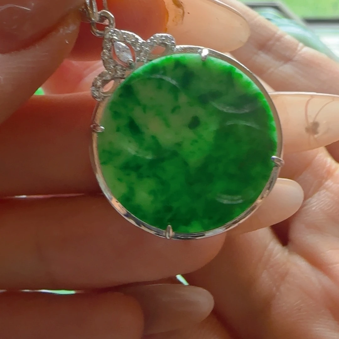 翡翠未镶嵌颈饰翡翠260