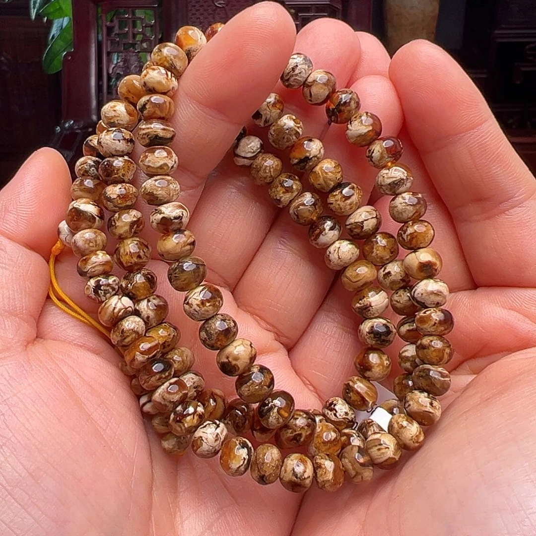 琥珀裸石未镶嵌抚顺琥珀30414。7m m