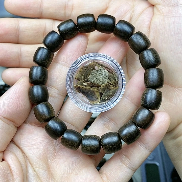 沉香沉香碎屑越南芽庄白棋楠