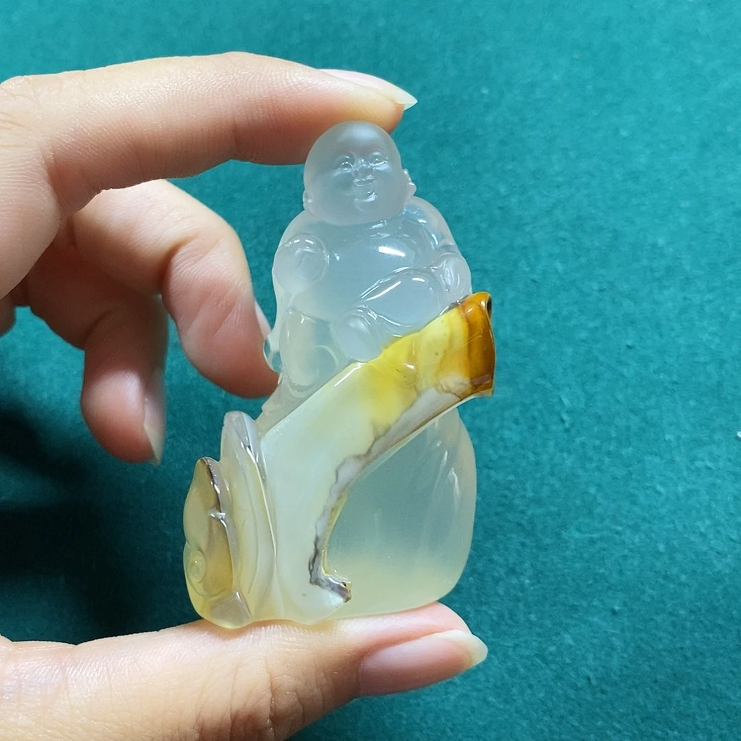 孟***酒玛瑙/玉髓未镶嵌颈饰