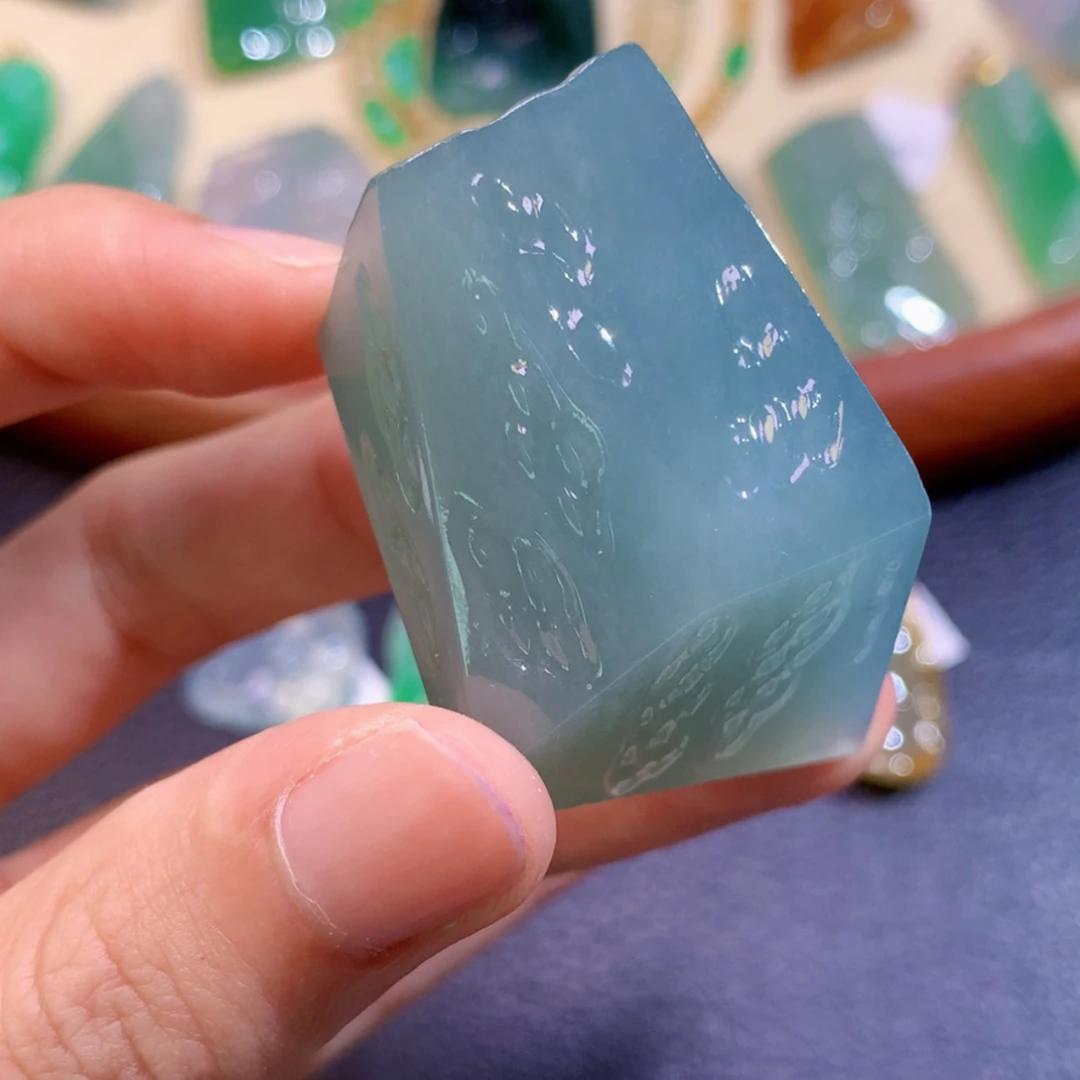 【闪购商品】颈饰未镶嵌翡翠