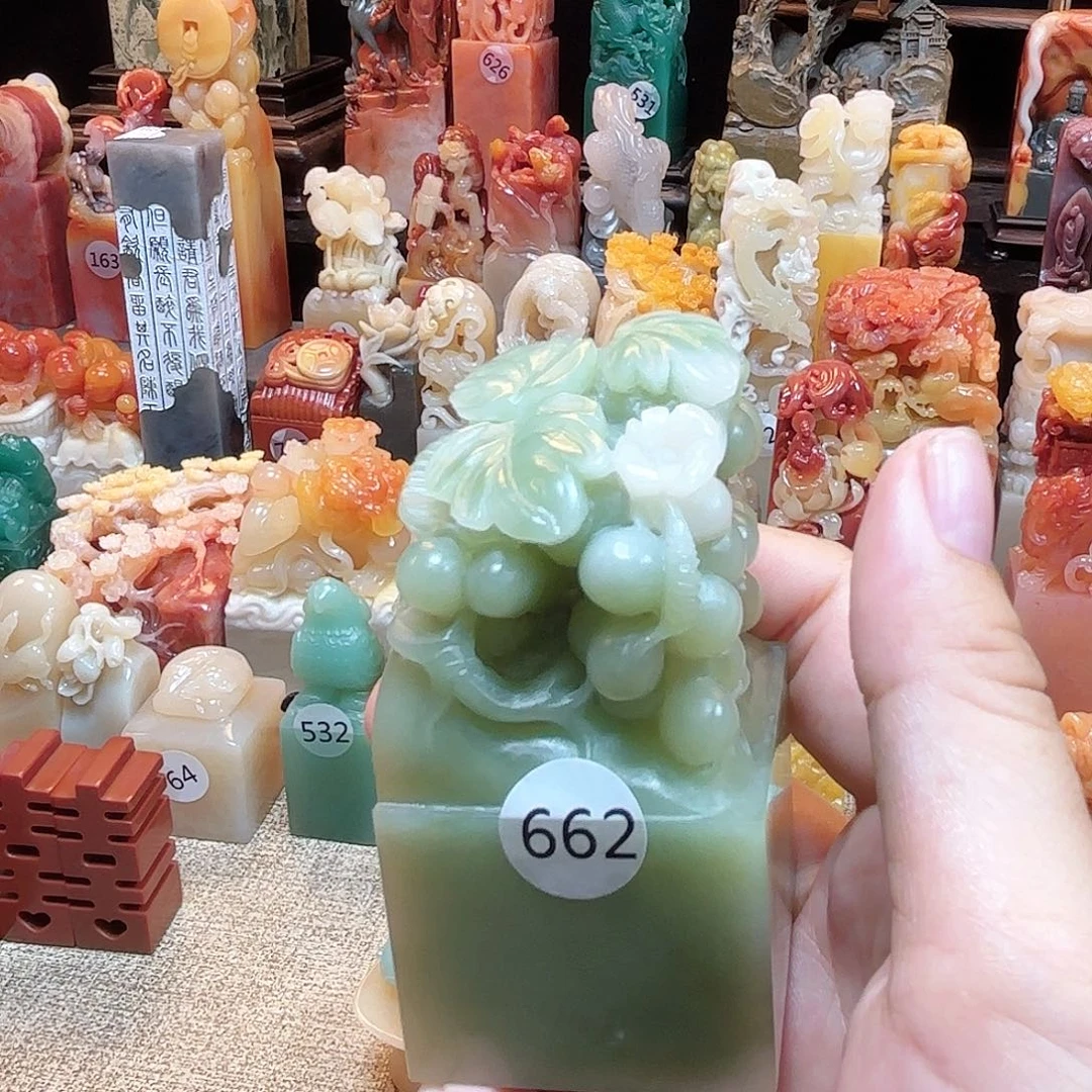 毓***墨其他寿山石寿山月尾绿