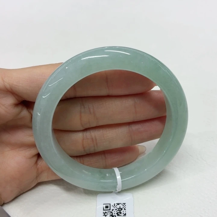 翡翠未镶嵌手镯缅甸翡翠手镯55.1天空蓝
