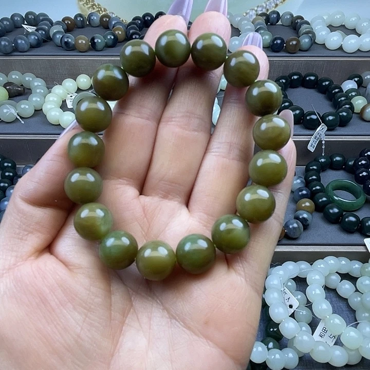 和田玉未镶嵌手链