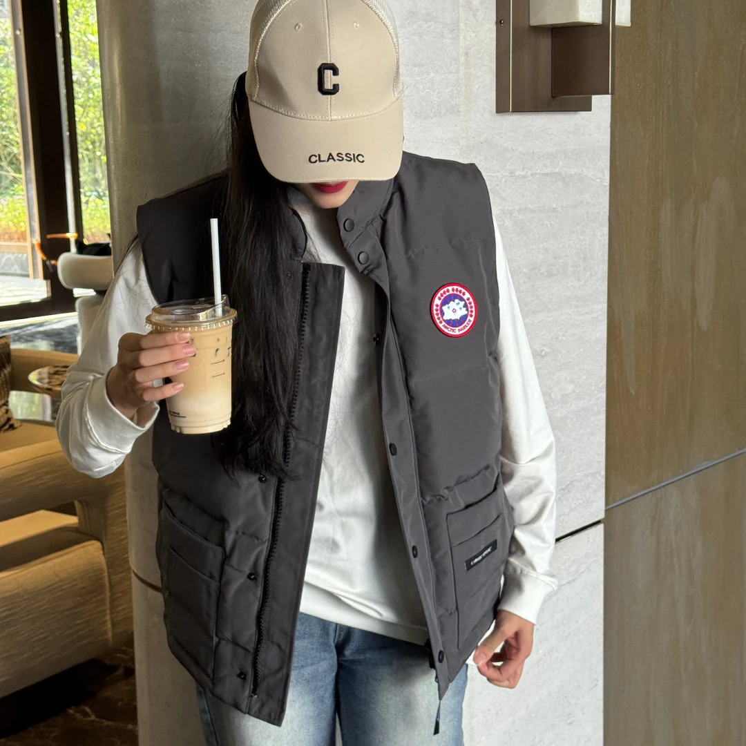 多口袋羽绒马甲男款2025新款秋冬季加厚保暖无袖坎肩外穿马夹女