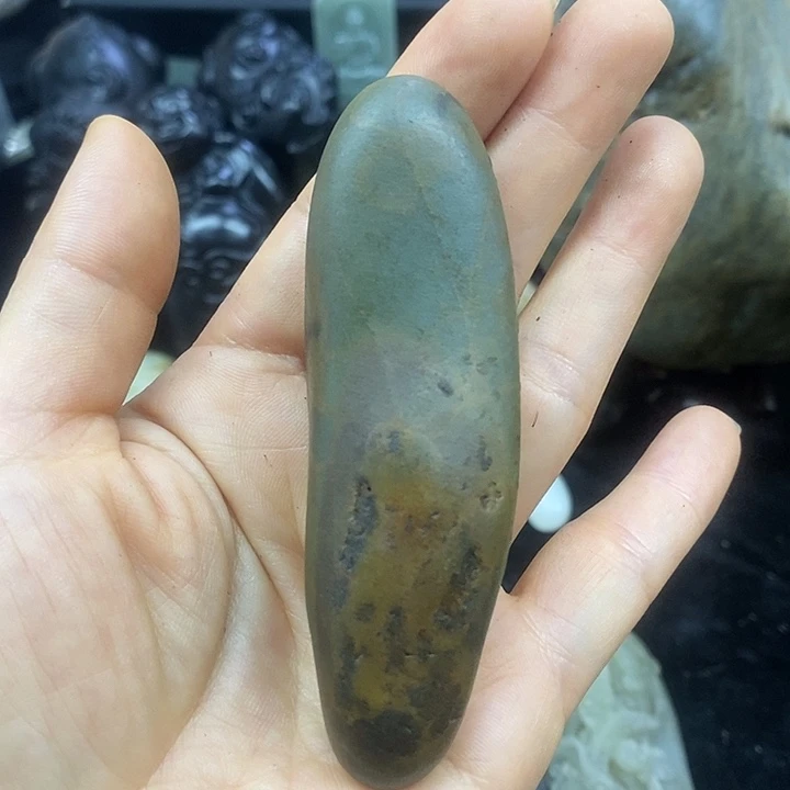 未镶嵌和田玉（糖玉）挂件
