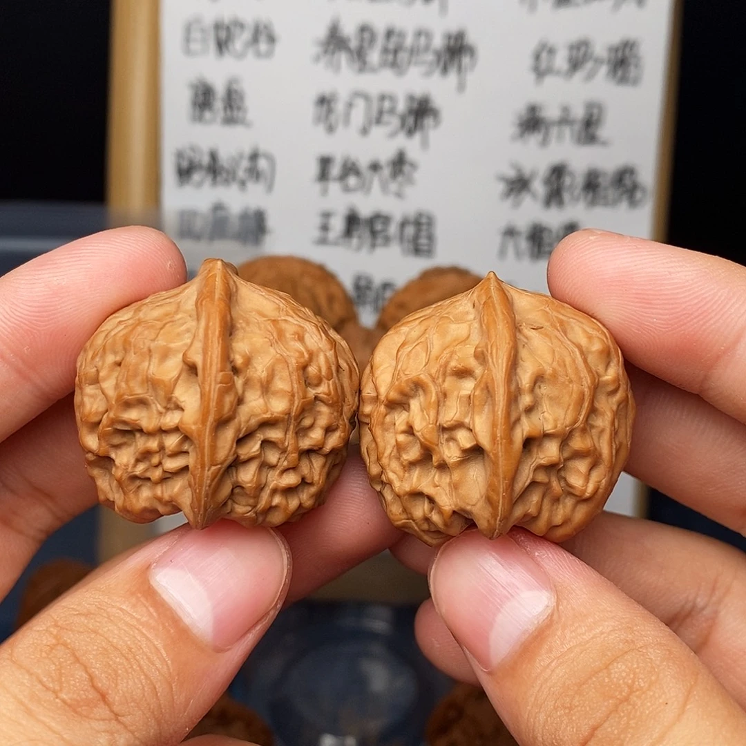 文玩核桃把件平谷大枣
