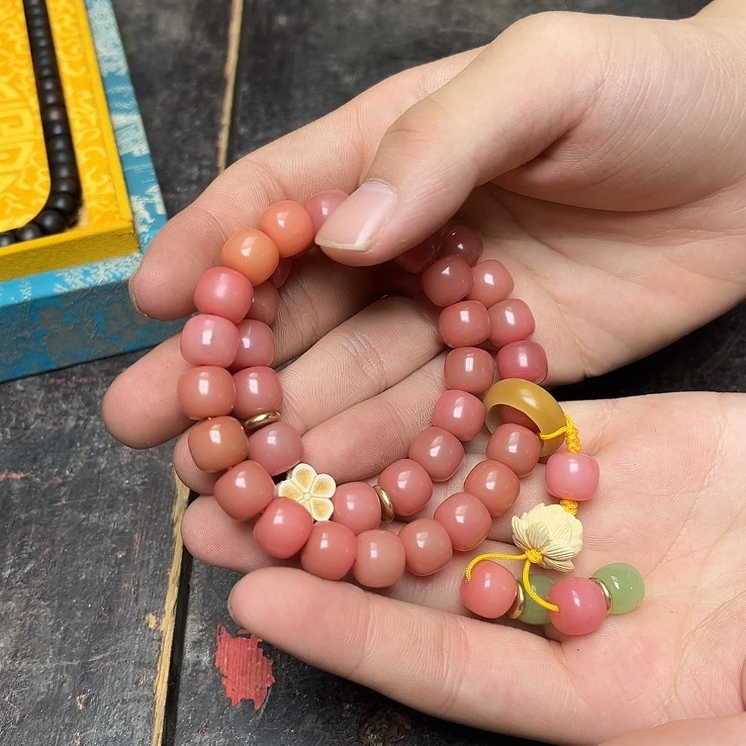 大叶紫檀（黑酸枝木类）