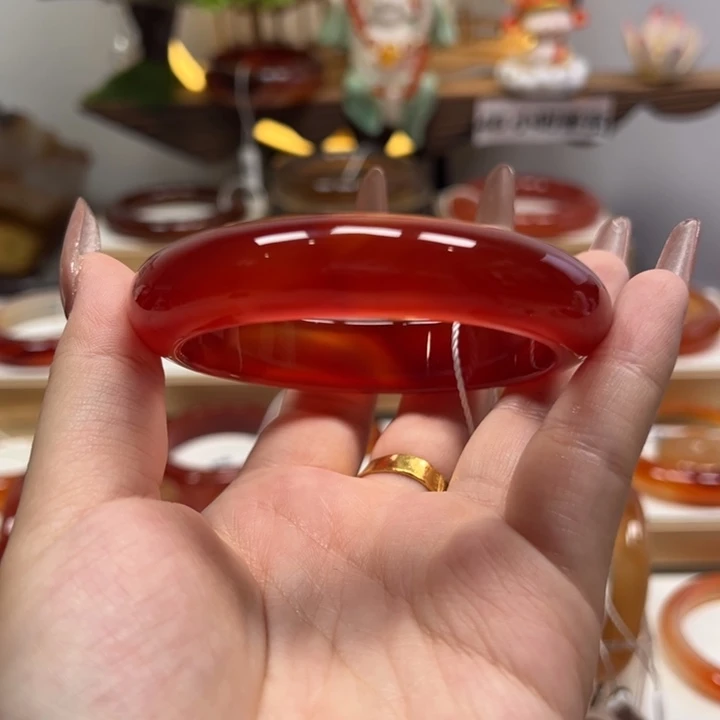 手镯玛瑙/玉髓未镶嵌