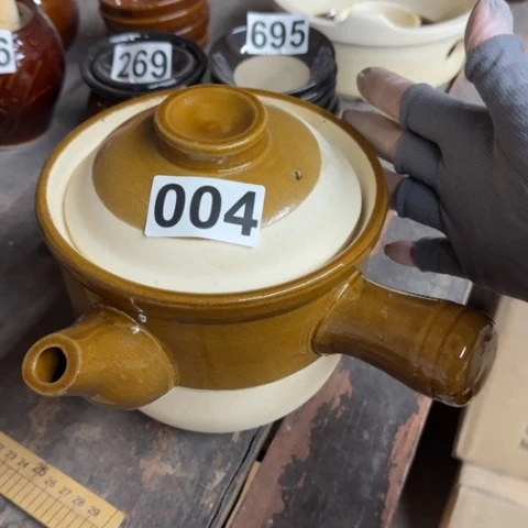 泥塑磁州窑土测把茶壶一个