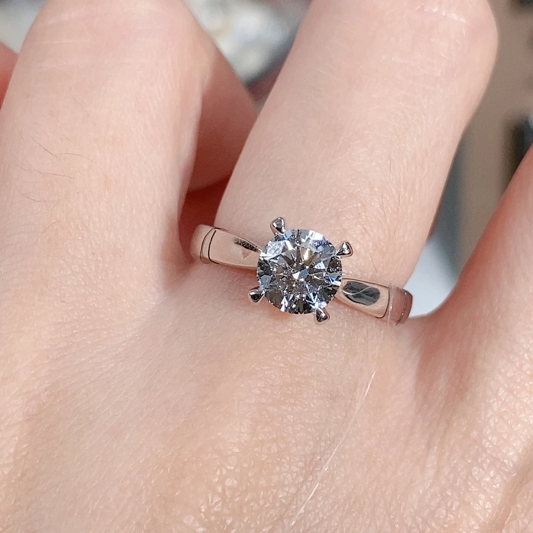 实验室培育钻石18K金镶嵌