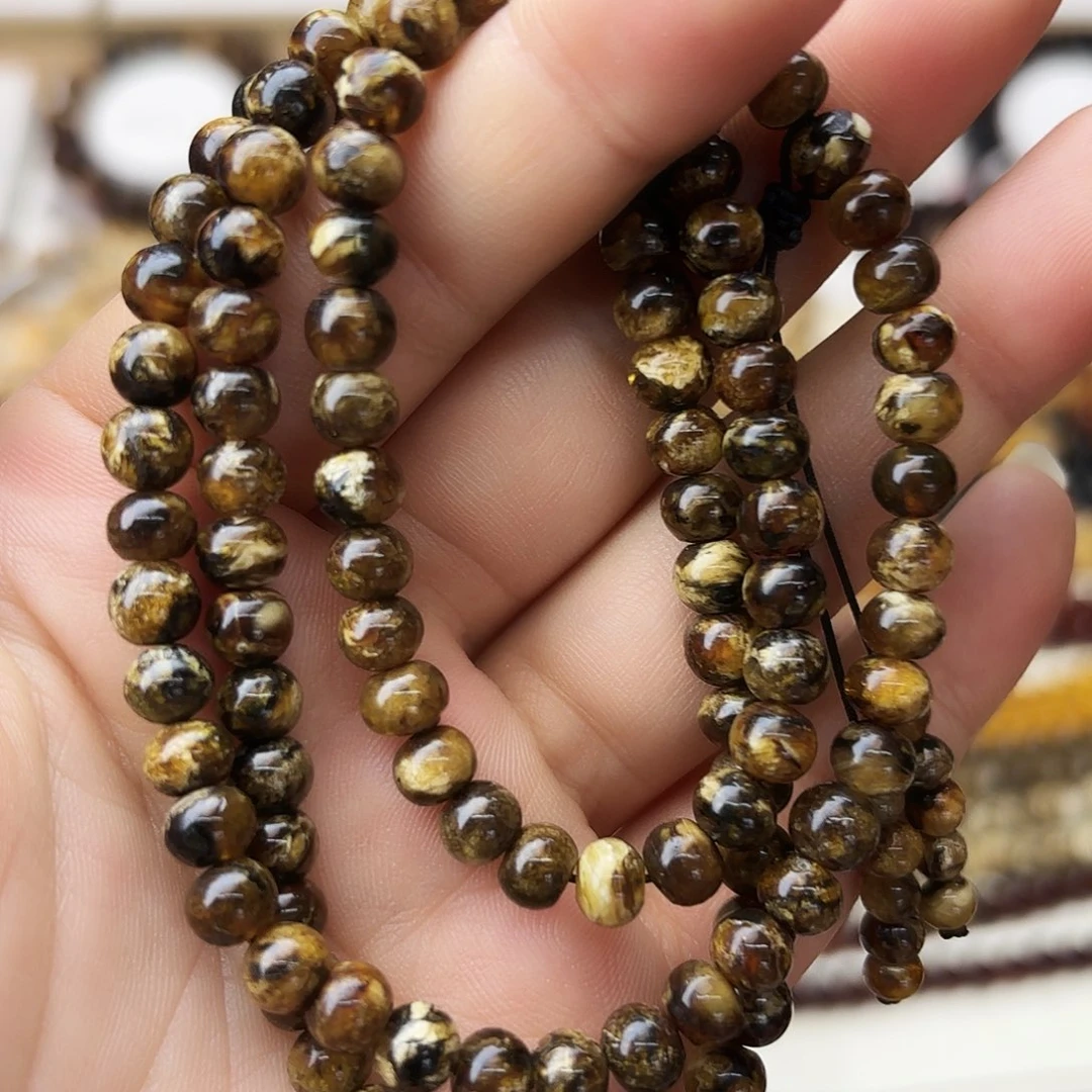 琥珀未镶嵌裸石六