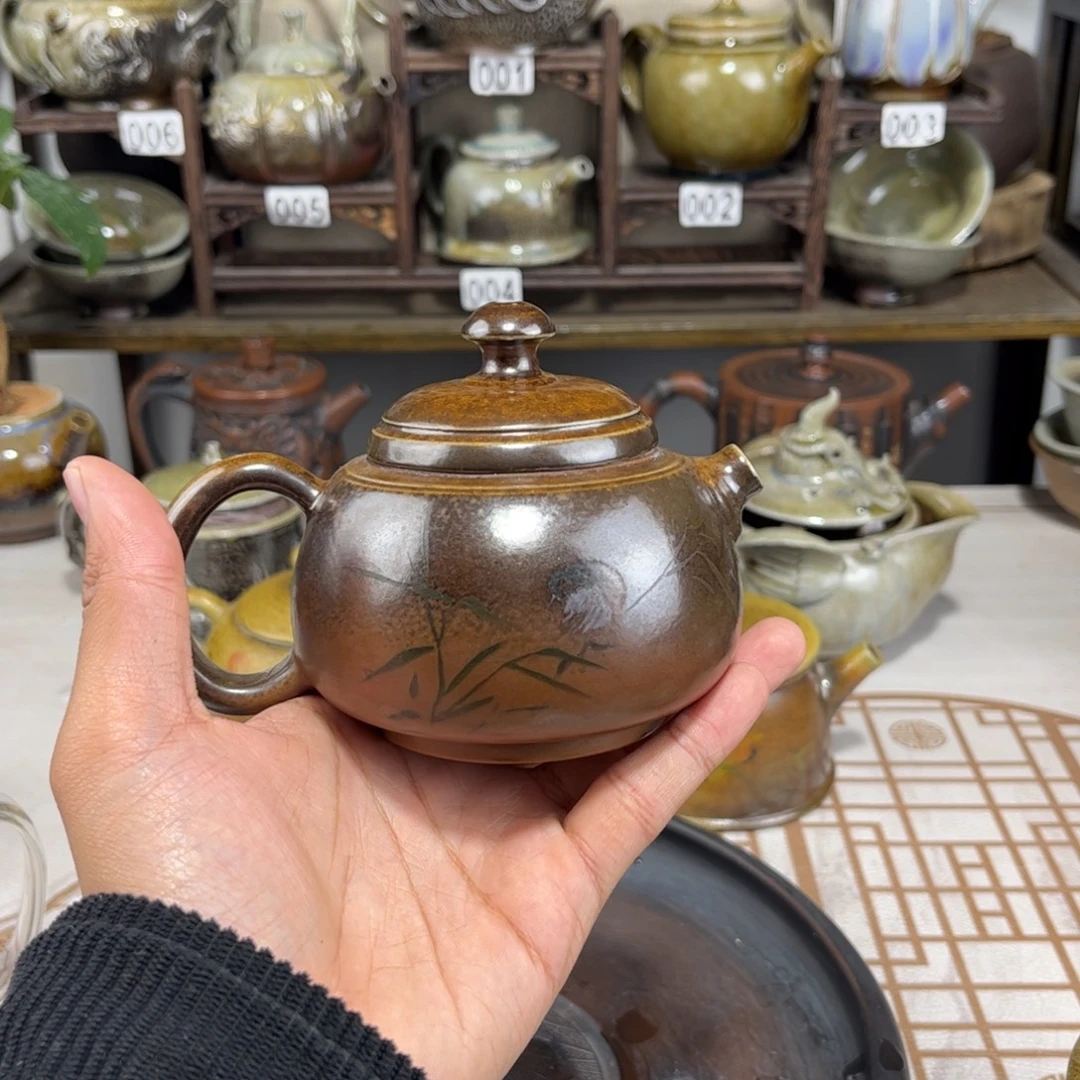 220cc白泥彩填柴烧无尘壶
