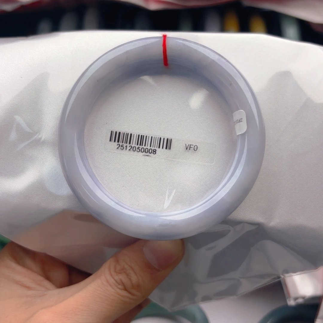 翡翠未镶嵌手镯6162x3. 31