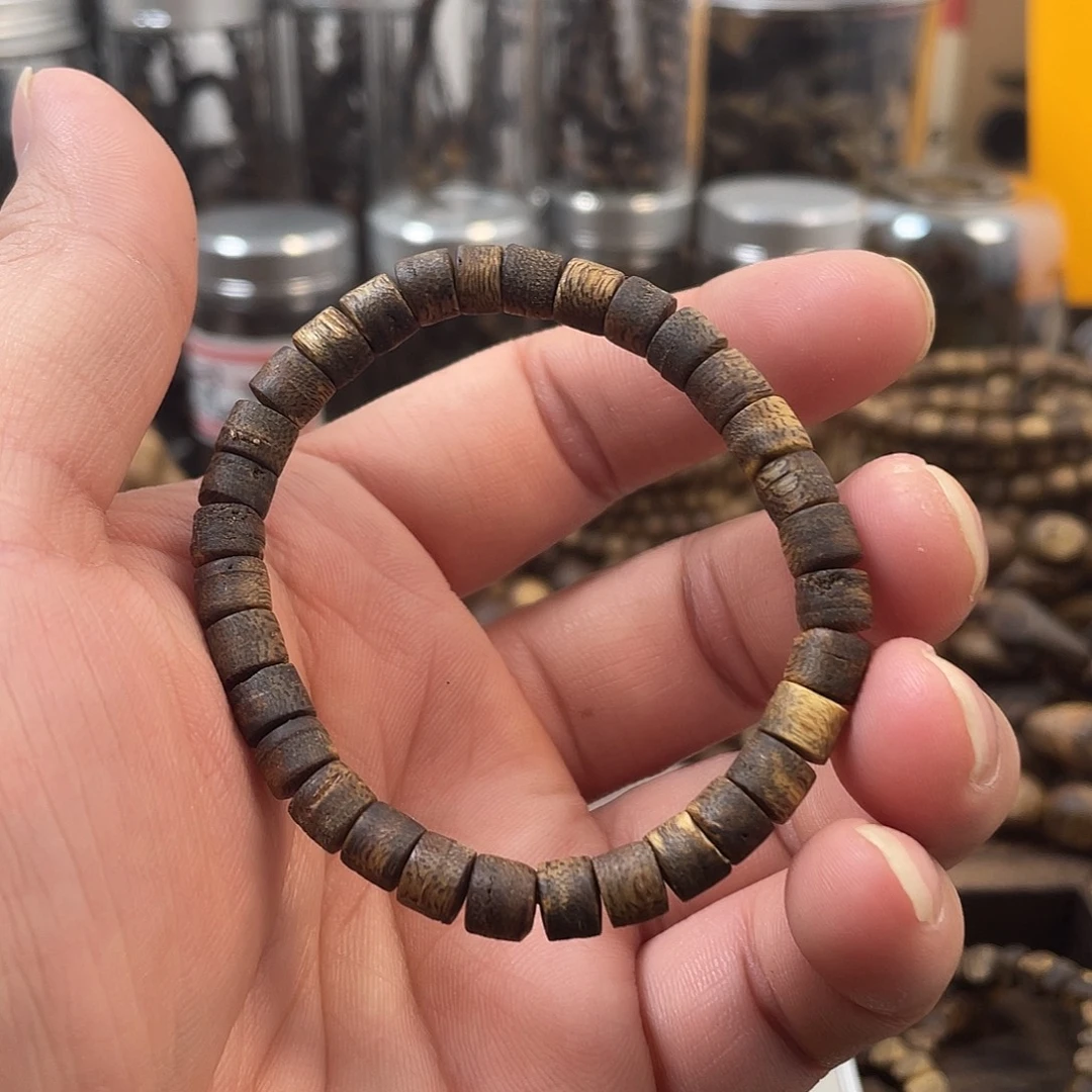 奇楠沉香算盘珠卡6