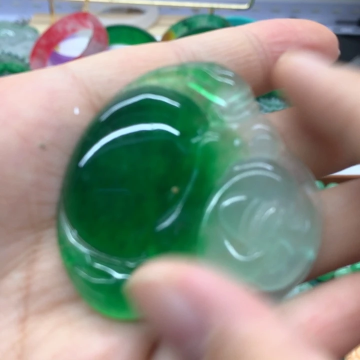 颈饰未镶嵌翡翠吊坠