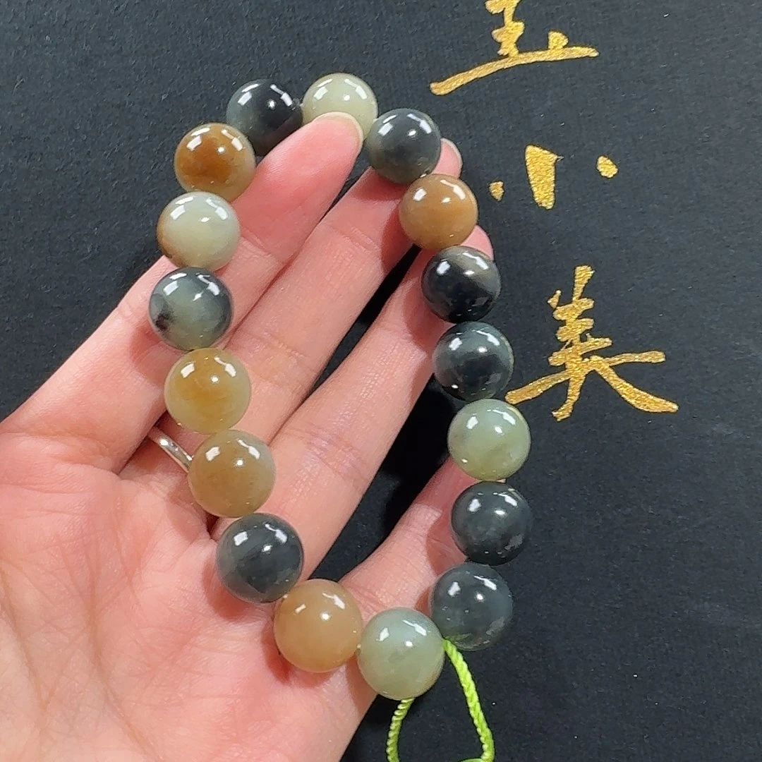 颈饰未镶嵌和田玉楼兰三色12