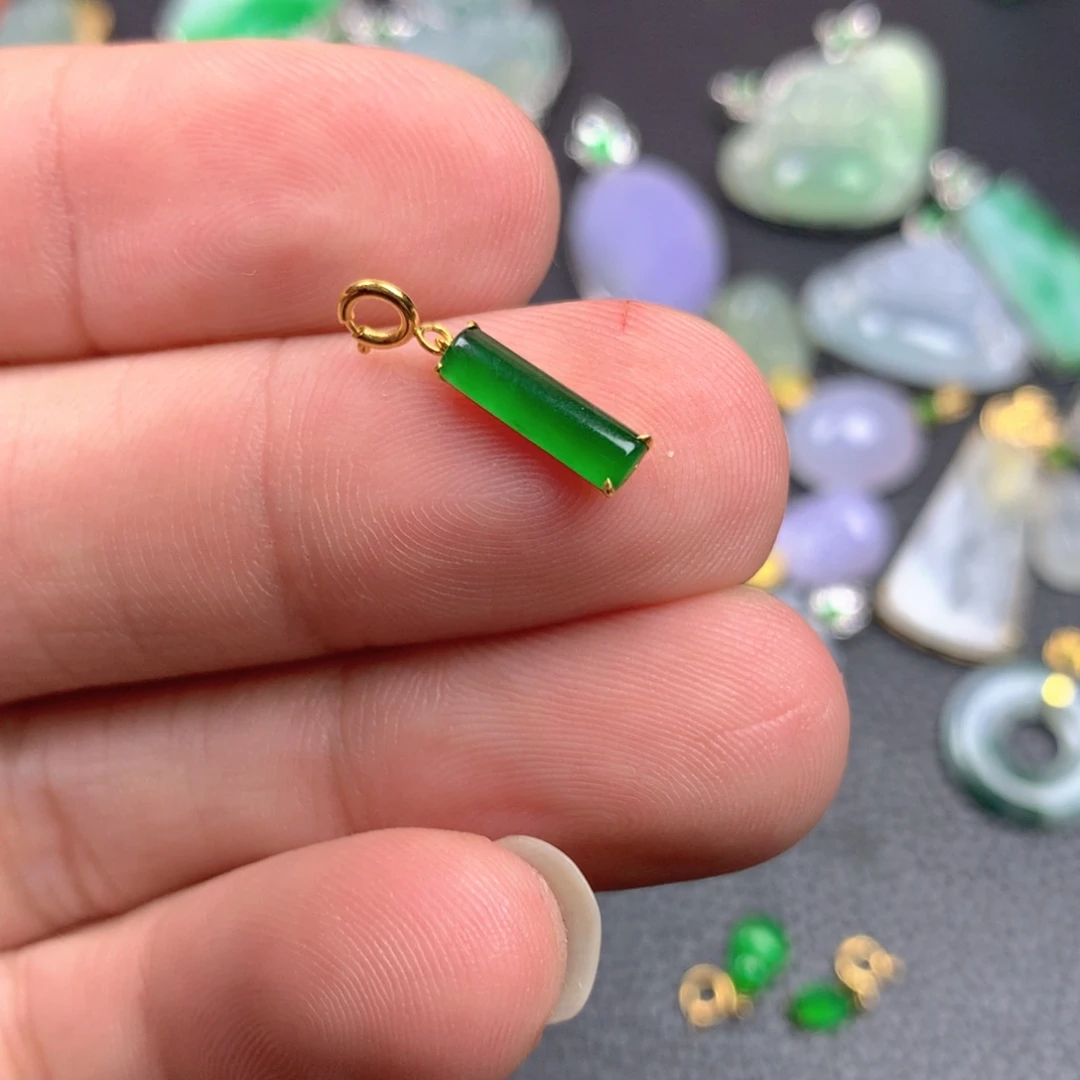 【闪购商品】翡翠18K金镶嵌颈饰仇*翡翠