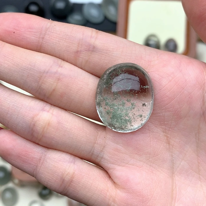E****未镶嵌珠宝半成品水晶