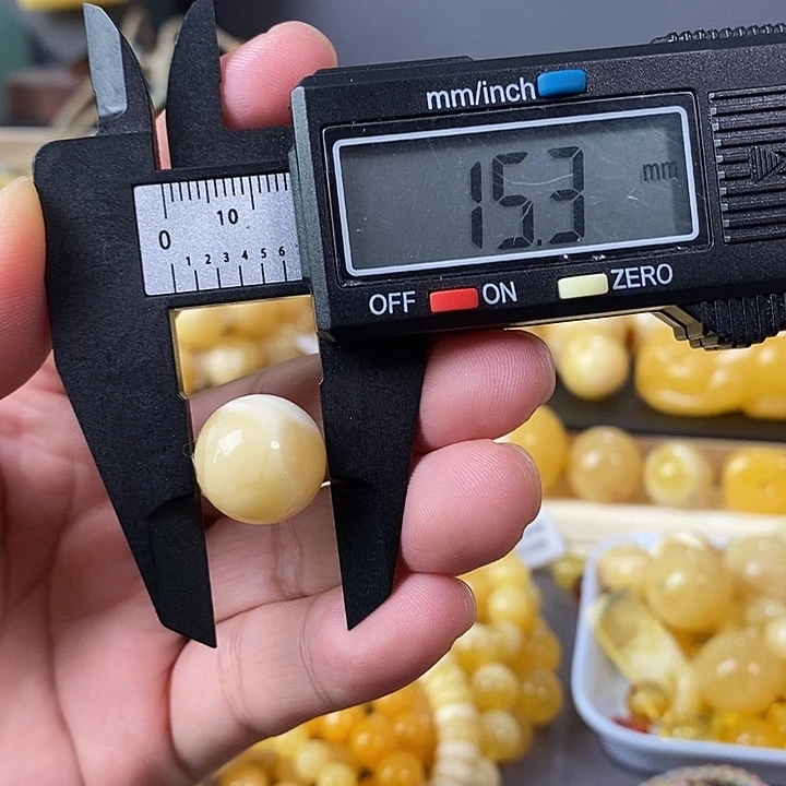 琥珀未镶嵌裸石珠子