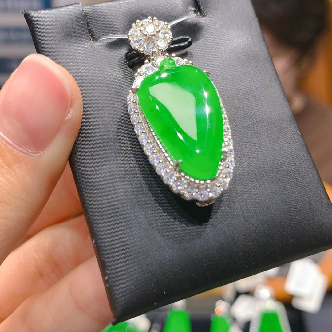 【闪购商品】颈饰银S925镶嵌翡翠2柒姐