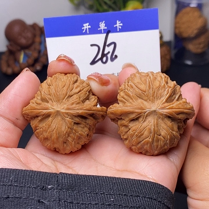 精****桃核吊坠磨盘43无刀痕s