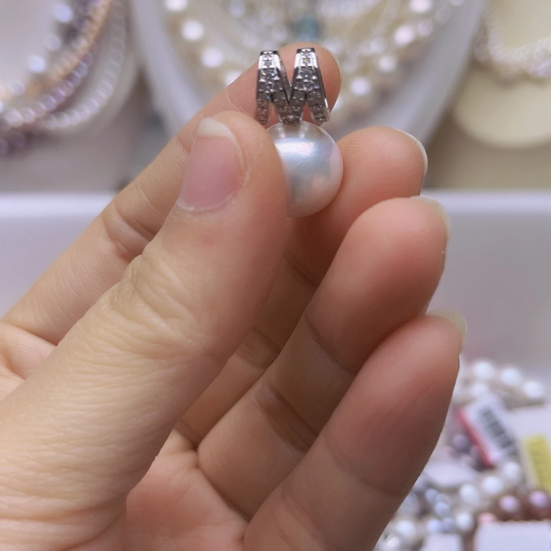 淡水珍珠吊坠或者耳钉银S925镶嵌