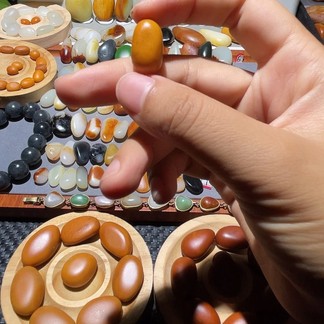 和田玉（碧玉）未镶嵌挂件