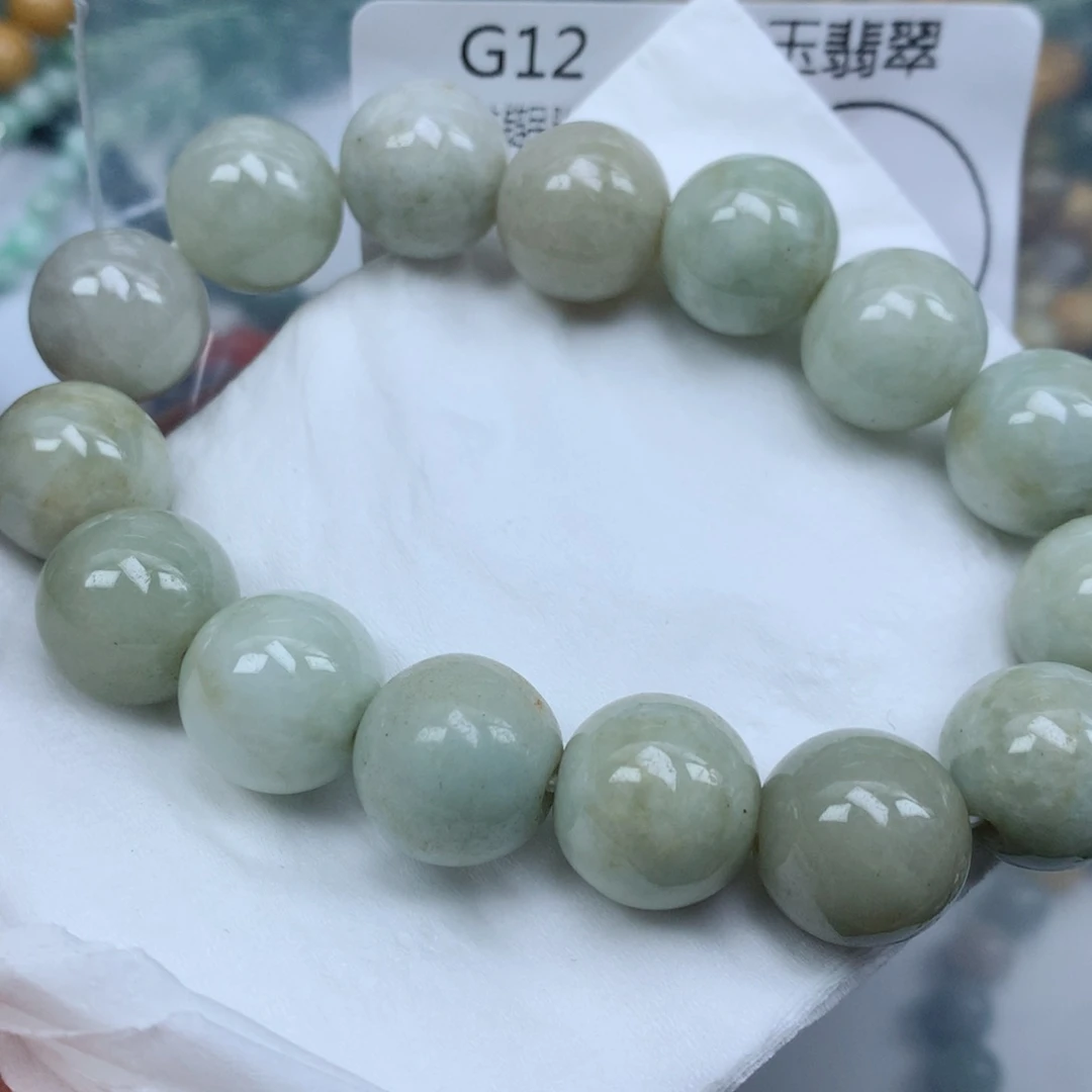 翡翠颈饰未镶嵌手串