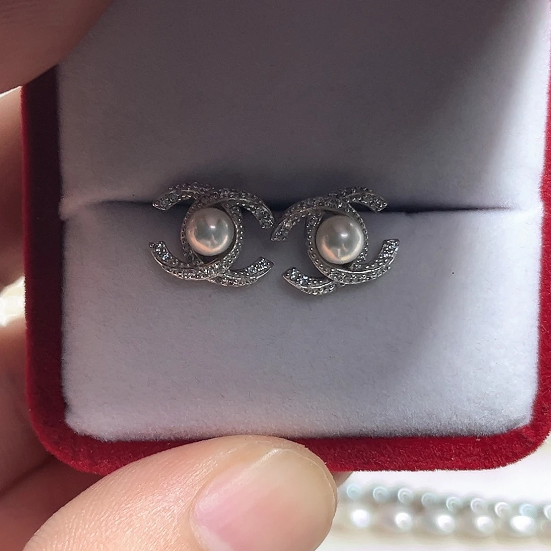 银S925镶嵌淡水珍珠颈饰