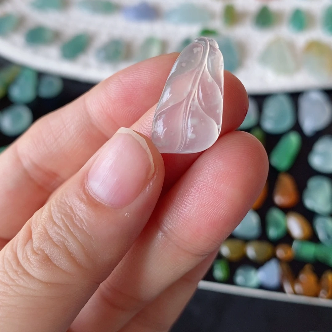 定制翡翠未镶嵌树叶