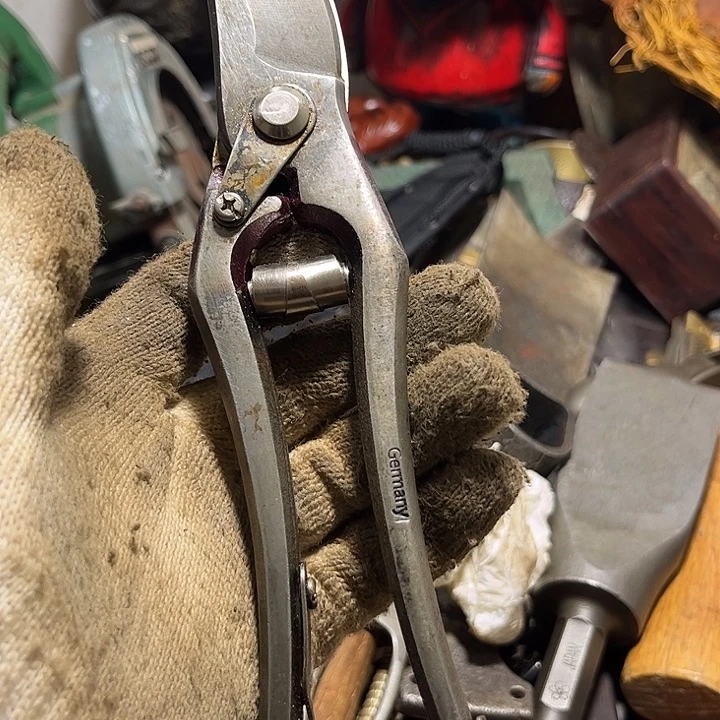 寒***校指剪一个，不退不换236