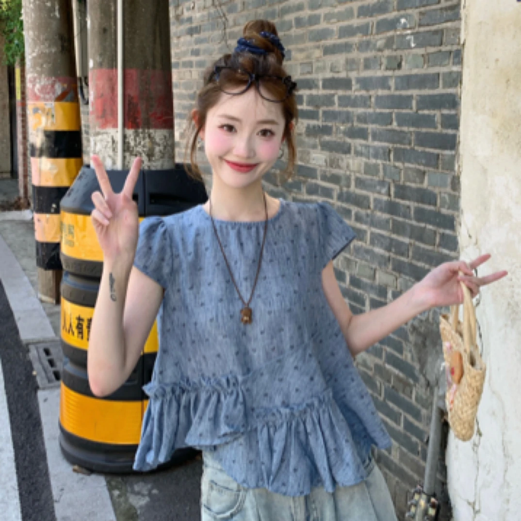 韩系宽松休闲圆领洋气短袖女装夏新款木耳边拼接不规则爱心