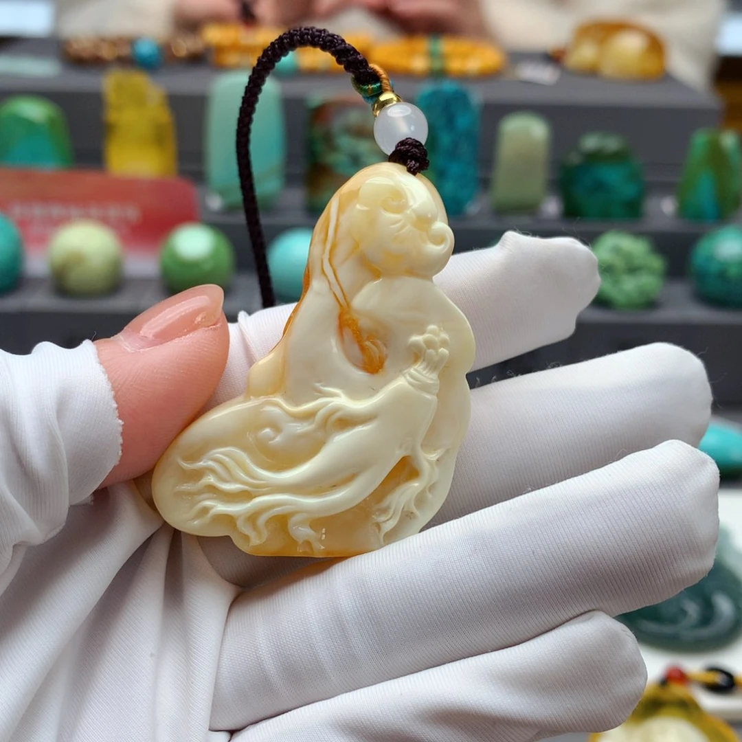 琥珀裸石未镶嵌其他