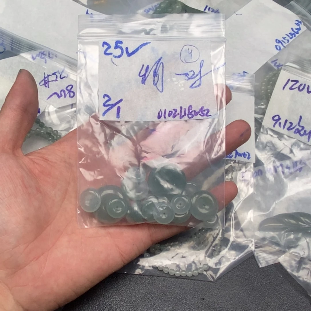 定制翡翠未镶嵌生***对