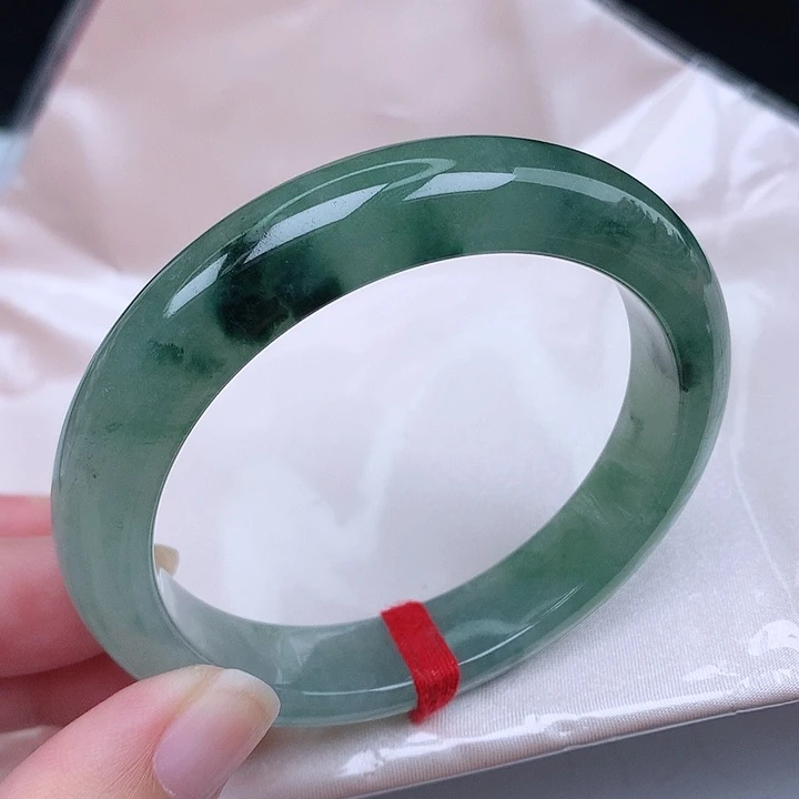 未镶嵌手镯翡翠天然