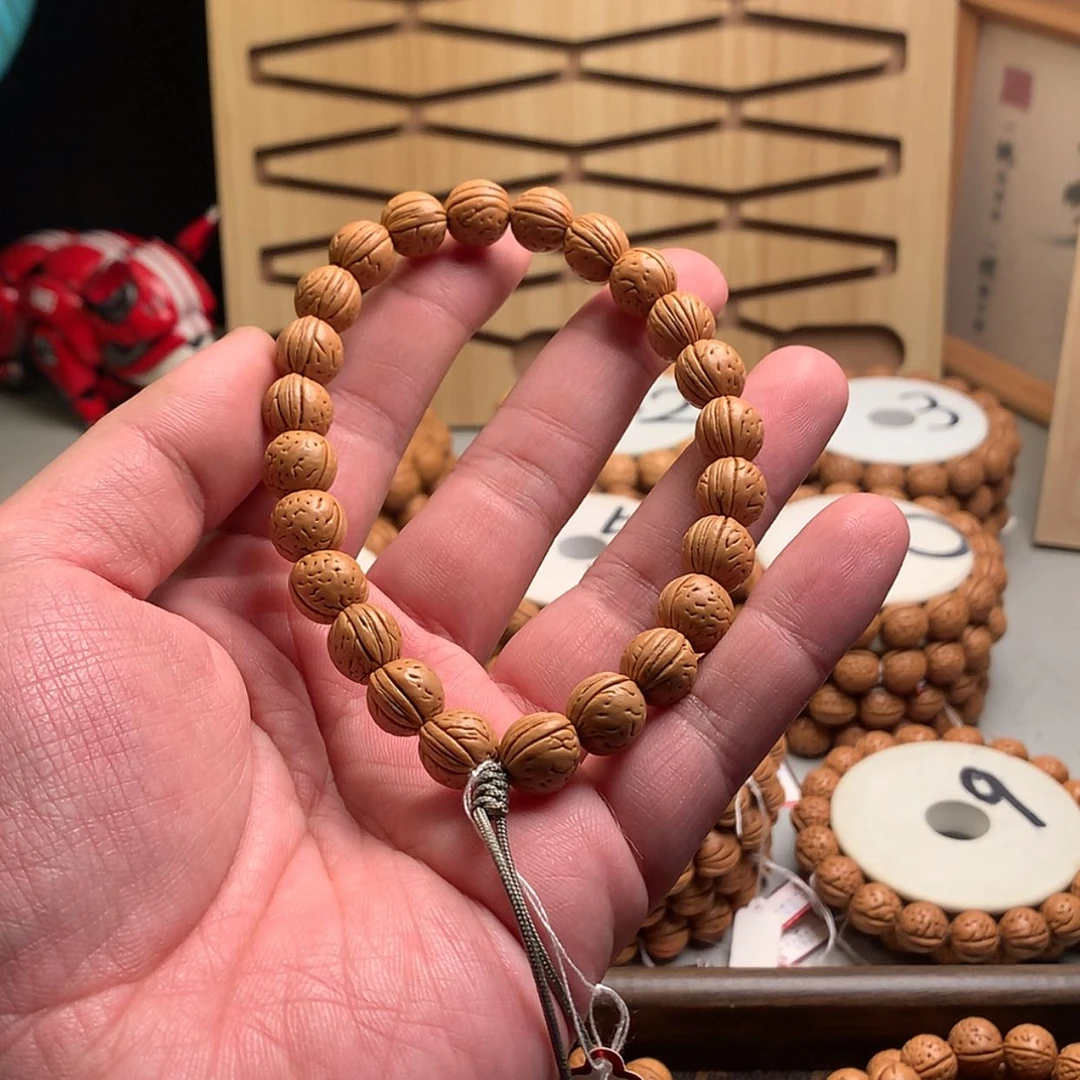 【闪购商品】桃核手串国*猴1.1金蝉子桃核手持