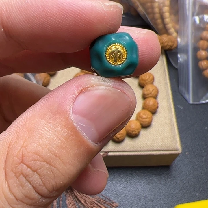 猴头核桃手串辣椒