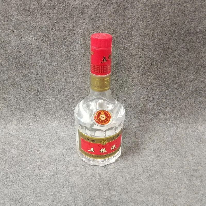 01年五粮液天地盖39度500mlsj-M25HJ008B66-05