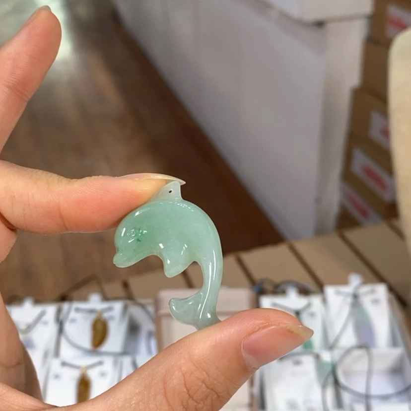 【闪购商品】颈饰未镶嵌翡翠阿**巴